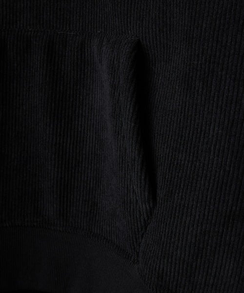 98578574b_b_35_500.jpg