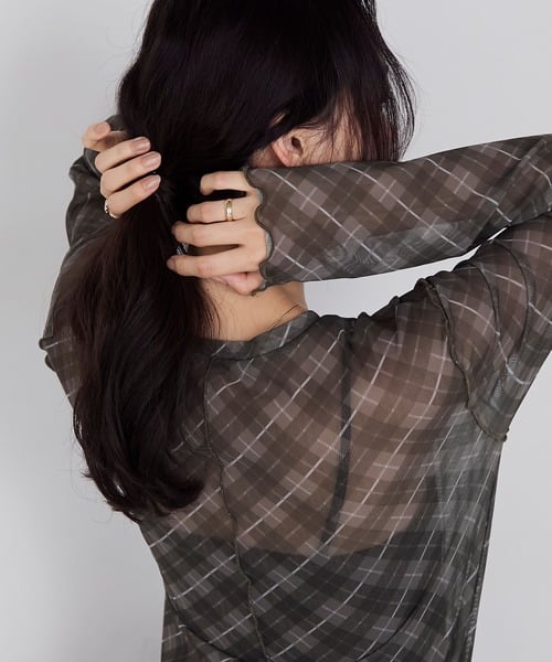 98909522b_b_26_500.jpg