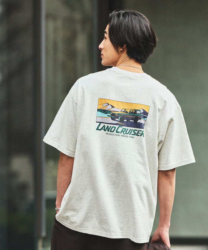ライトグレー