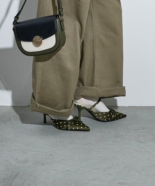 103343663b_b_86_500.jpg