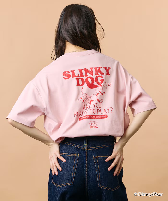 ピンク