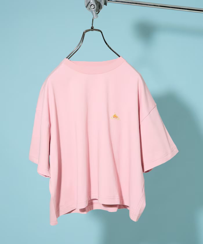 ピンク