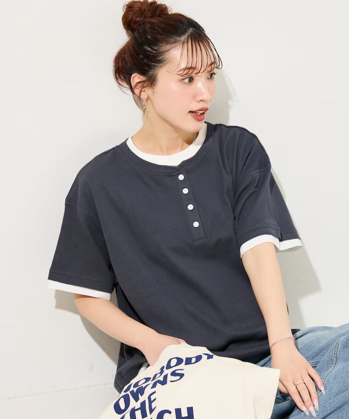 ネイビー