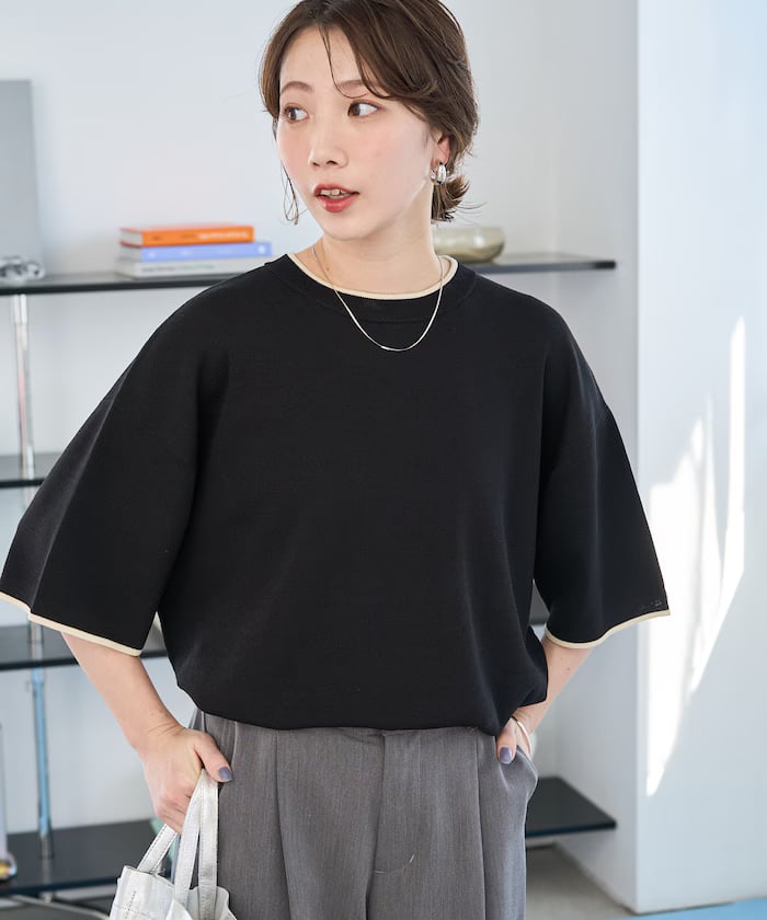 ブラック