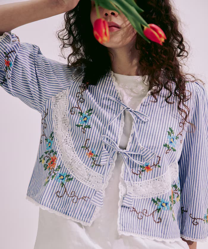 サックスブルー