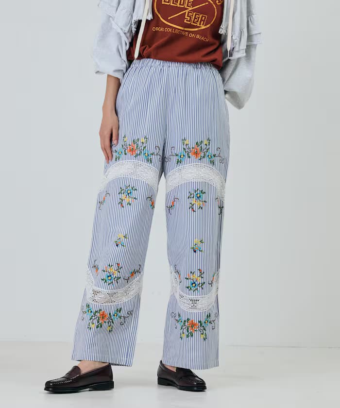 サックスブルー