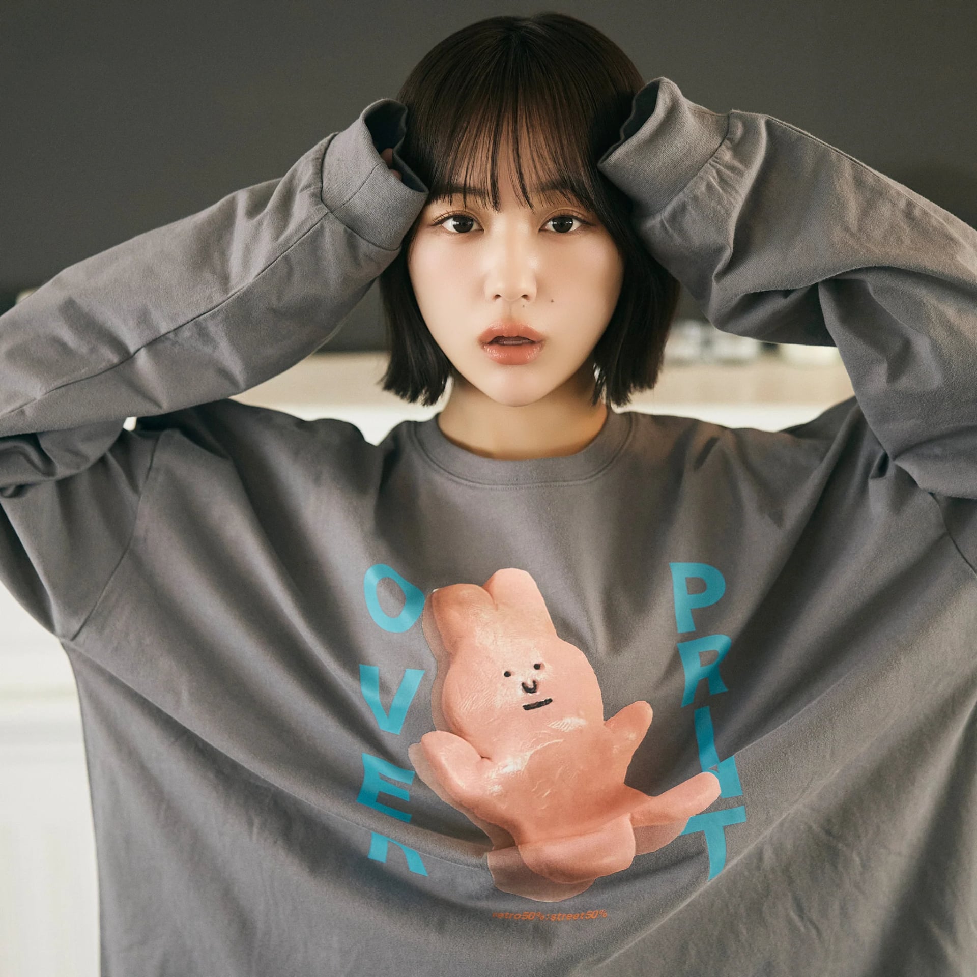 naenano LS Tee2 - 241218_op_1325_5af95c8b-6c5e-41d9-bc77-25e40f38f880.jpg