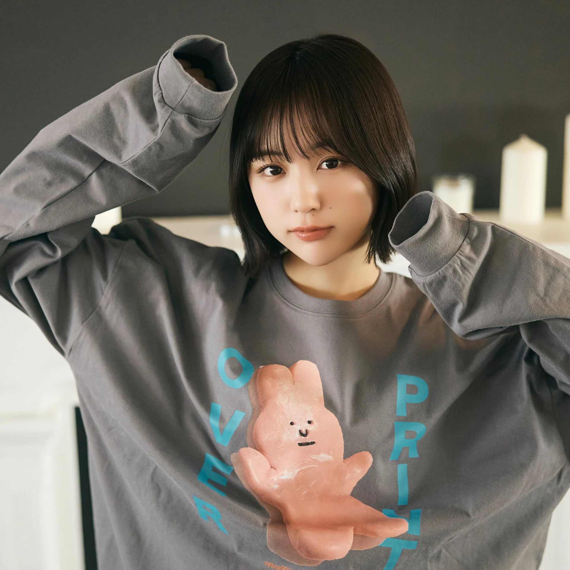 naenano LS Tee2 - 241218_op_1337_a830eb2d-5a7c-445d-93a9-eb6ed1c34585.jpg