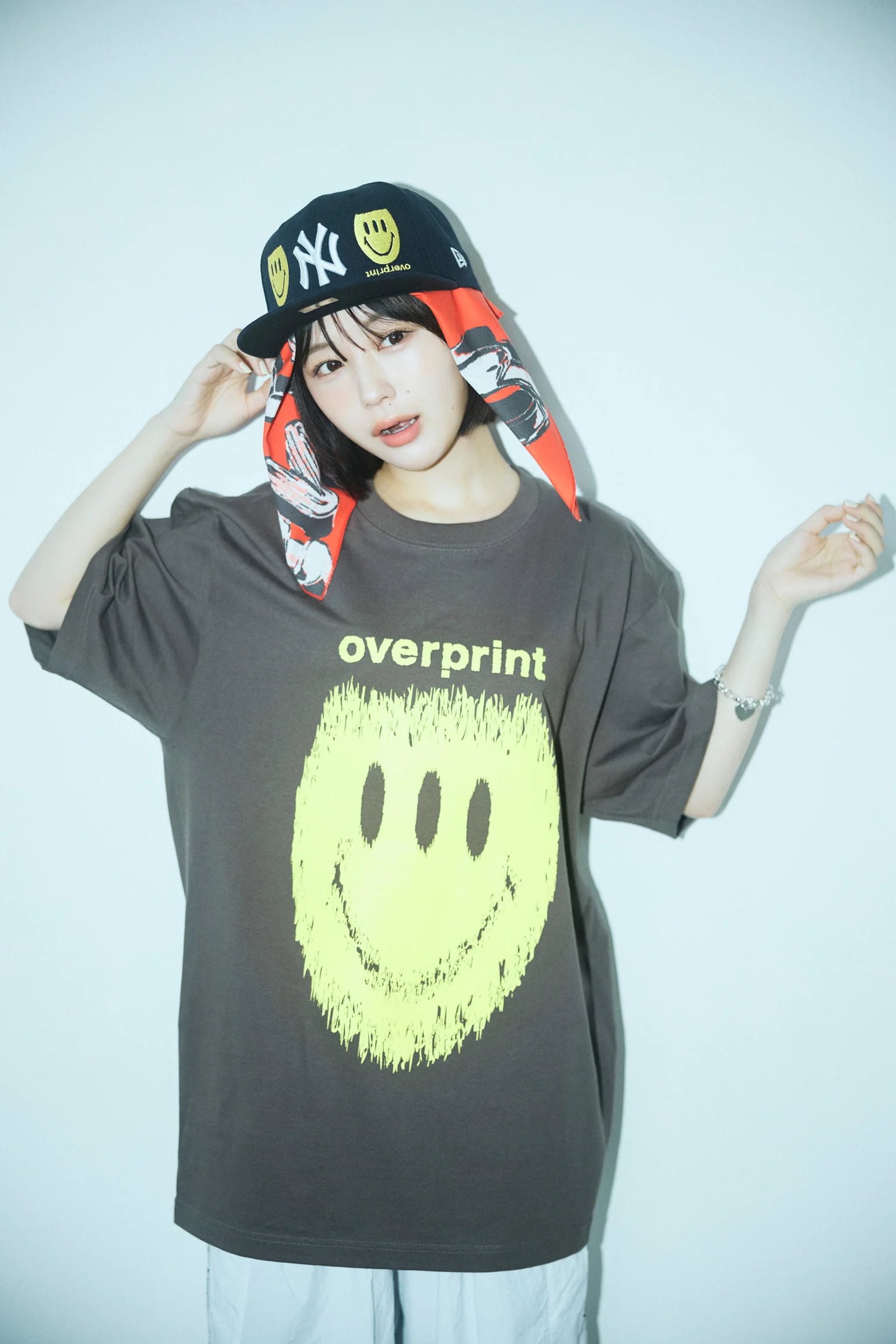 chain logo bandana - 250418_op_0179_5fc35d78-a0d7-46e1-a31a-78b88463092b.jpg