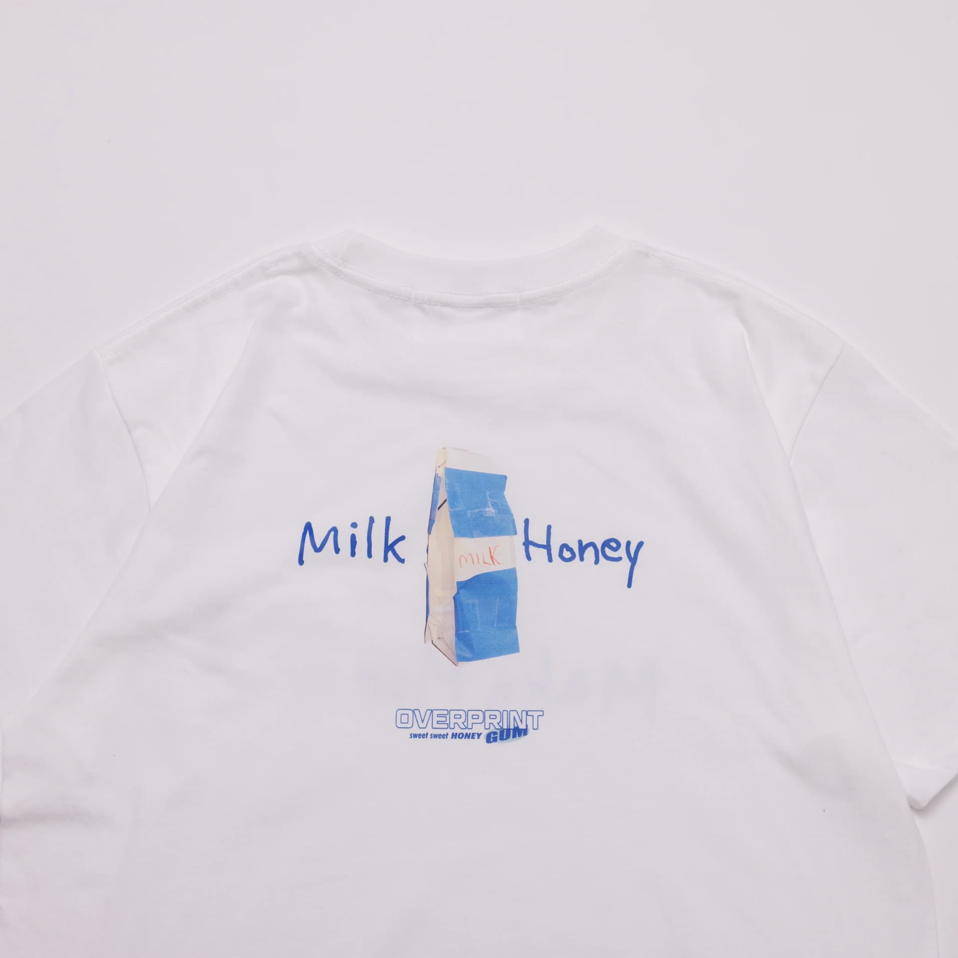 BOOGIEBACK Tee - 251020_OP_083_f622e790-8a0f-43ba-a96a-3c5497036743.jpg