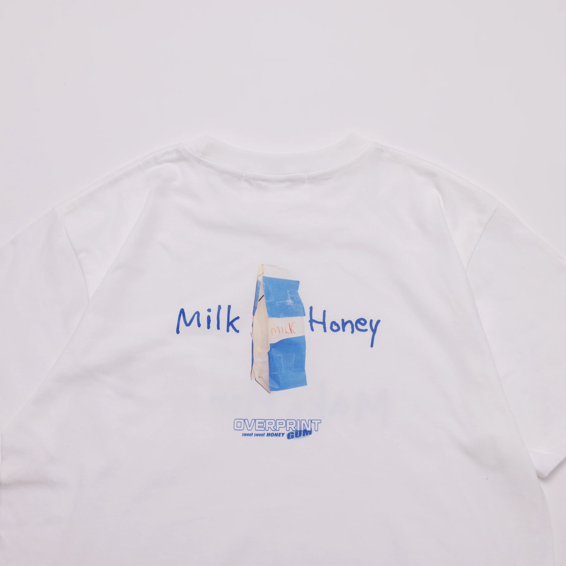 BOOGIEBACK Tee - 251020_OP_083_f622e790-8a0f-43ba-a96a-3c5497036743.jpg
