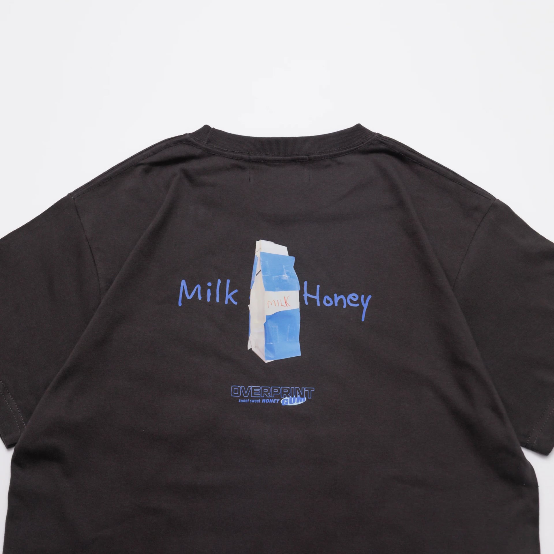 BOOGIEBACK Tee - 251020_OP_087_a43c770e-f608-4cbe-8009-71b84b229c36.jpg