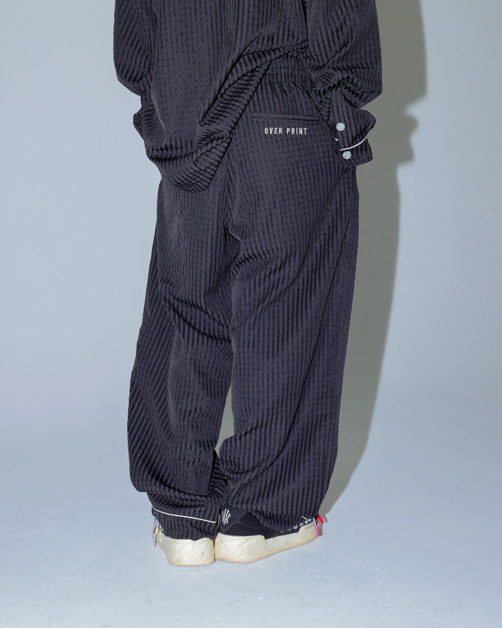LOUNGE STRIPE PANTS - 2512119_OP01503.jpg