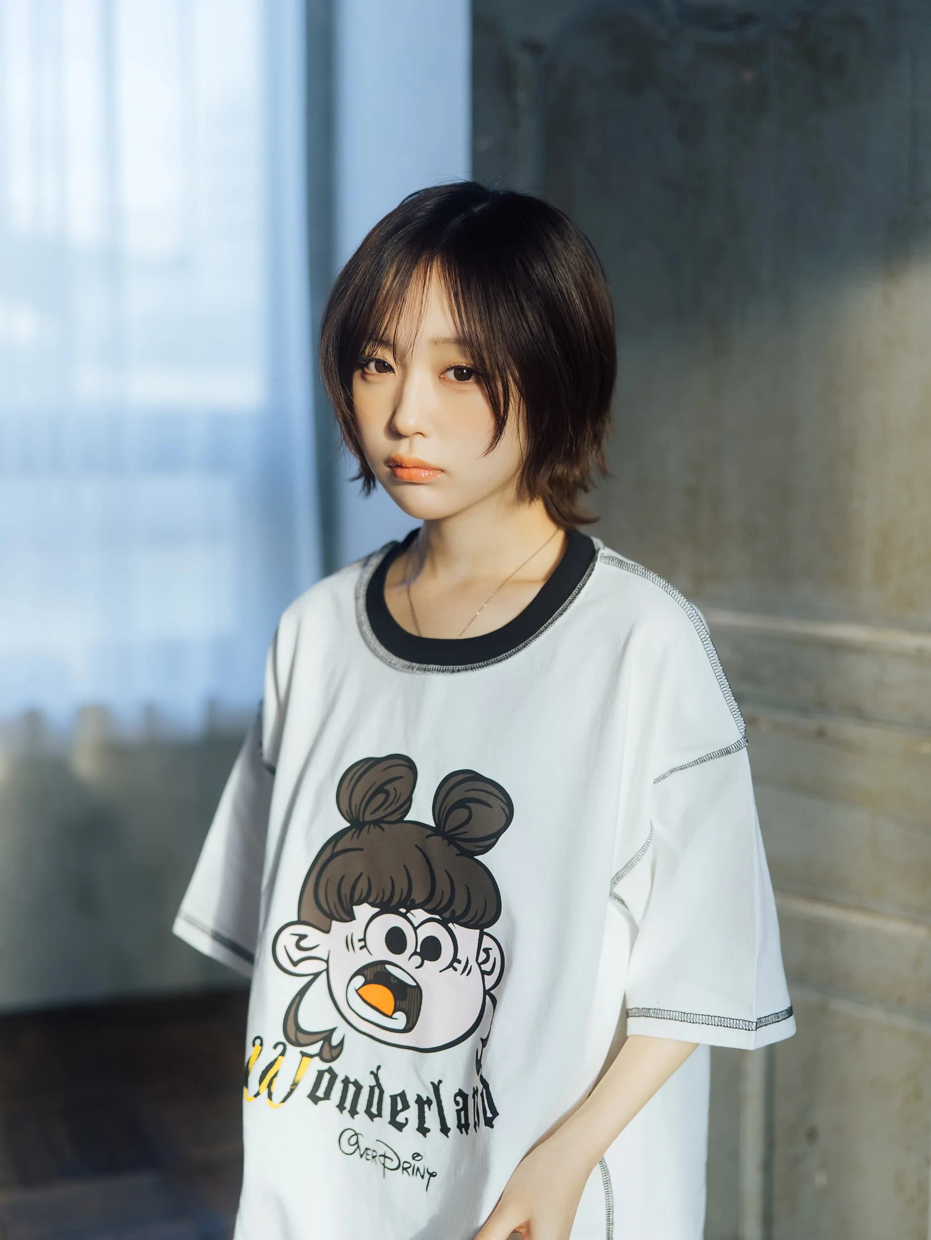 Wonderland Tee - 260316_OP_00734_A.jpg