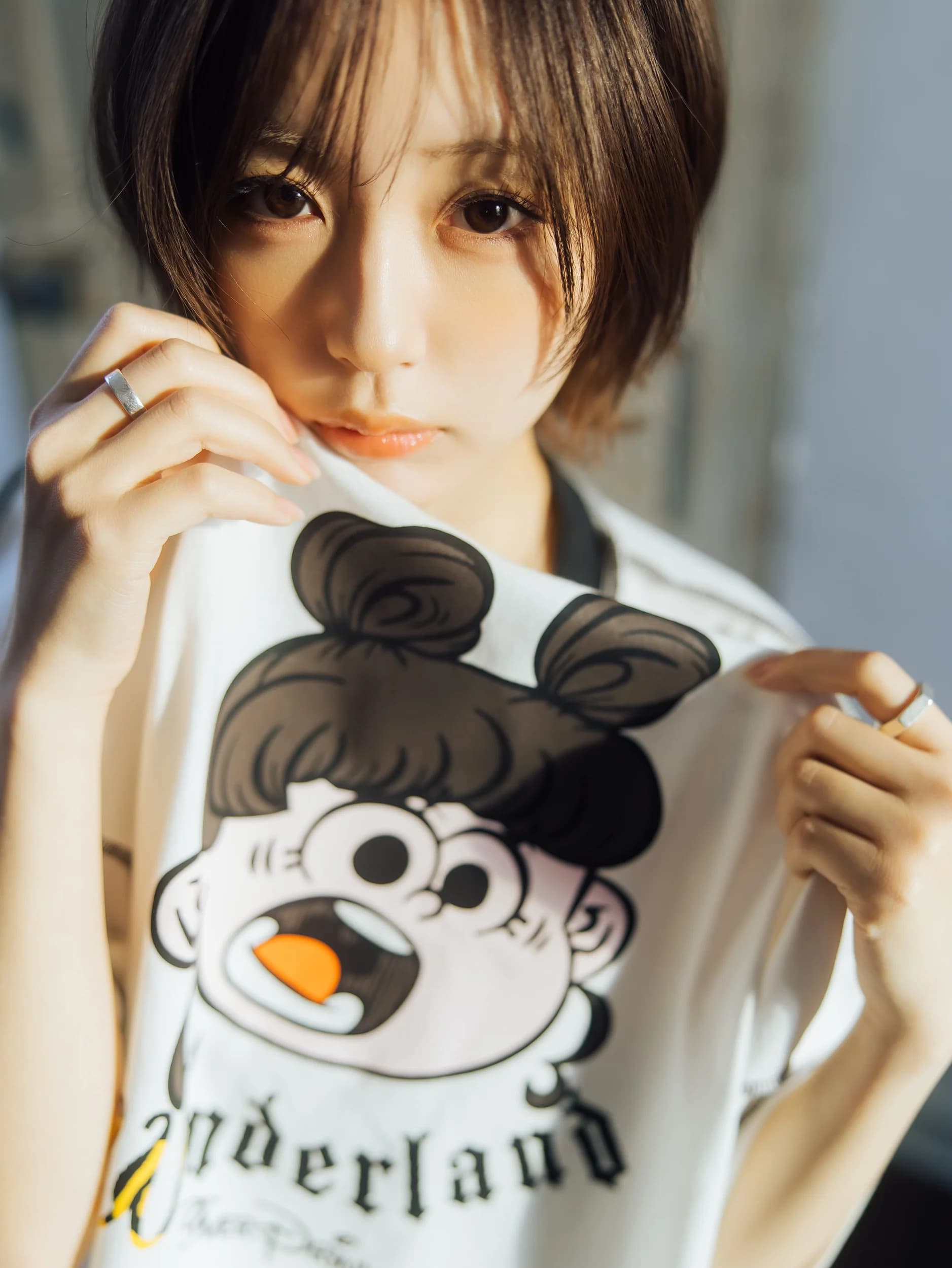 Wonderland Tee - 260316_OP_00735_A.jpg