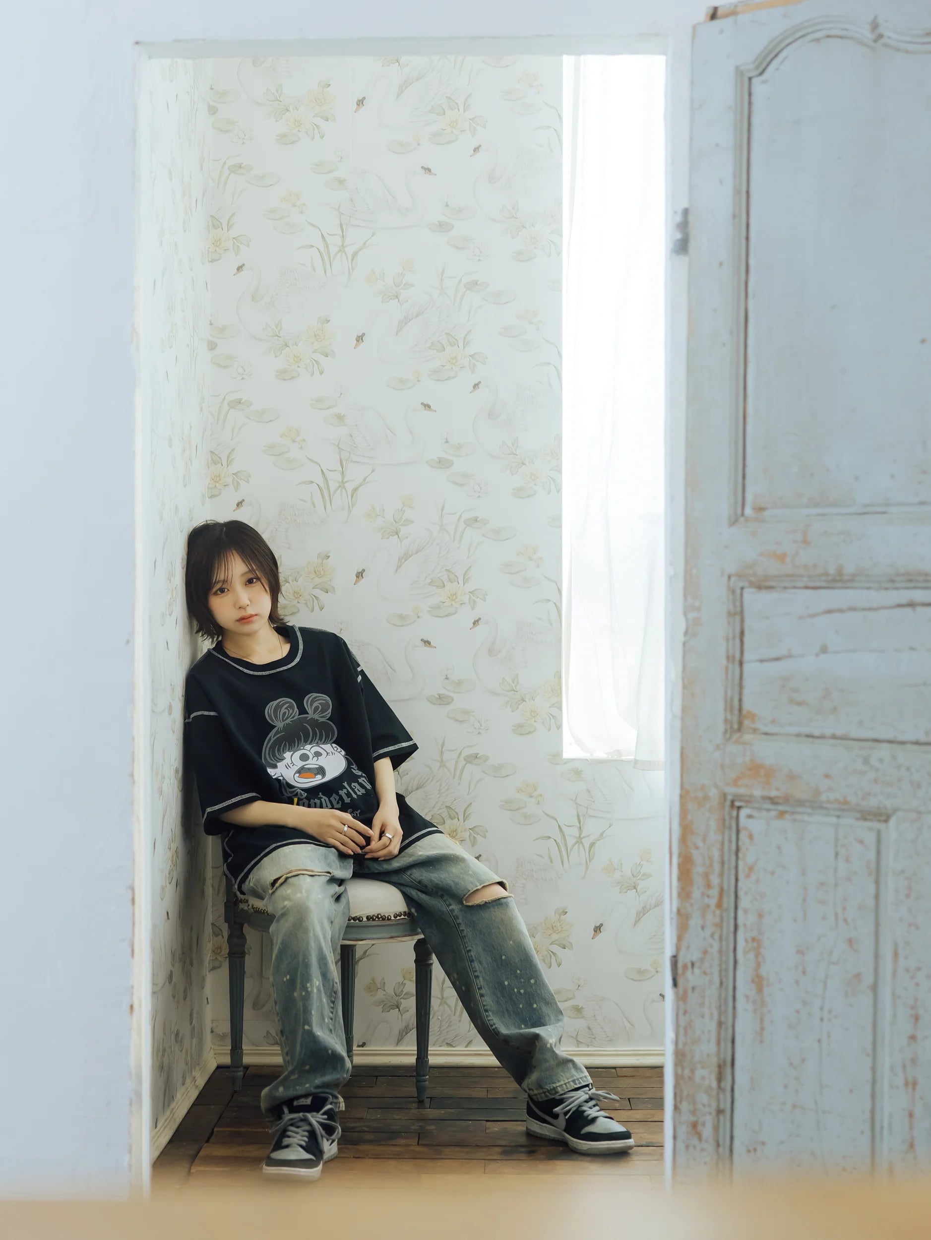 Wonderland Tee - 260316_OP_00803_A.jpg