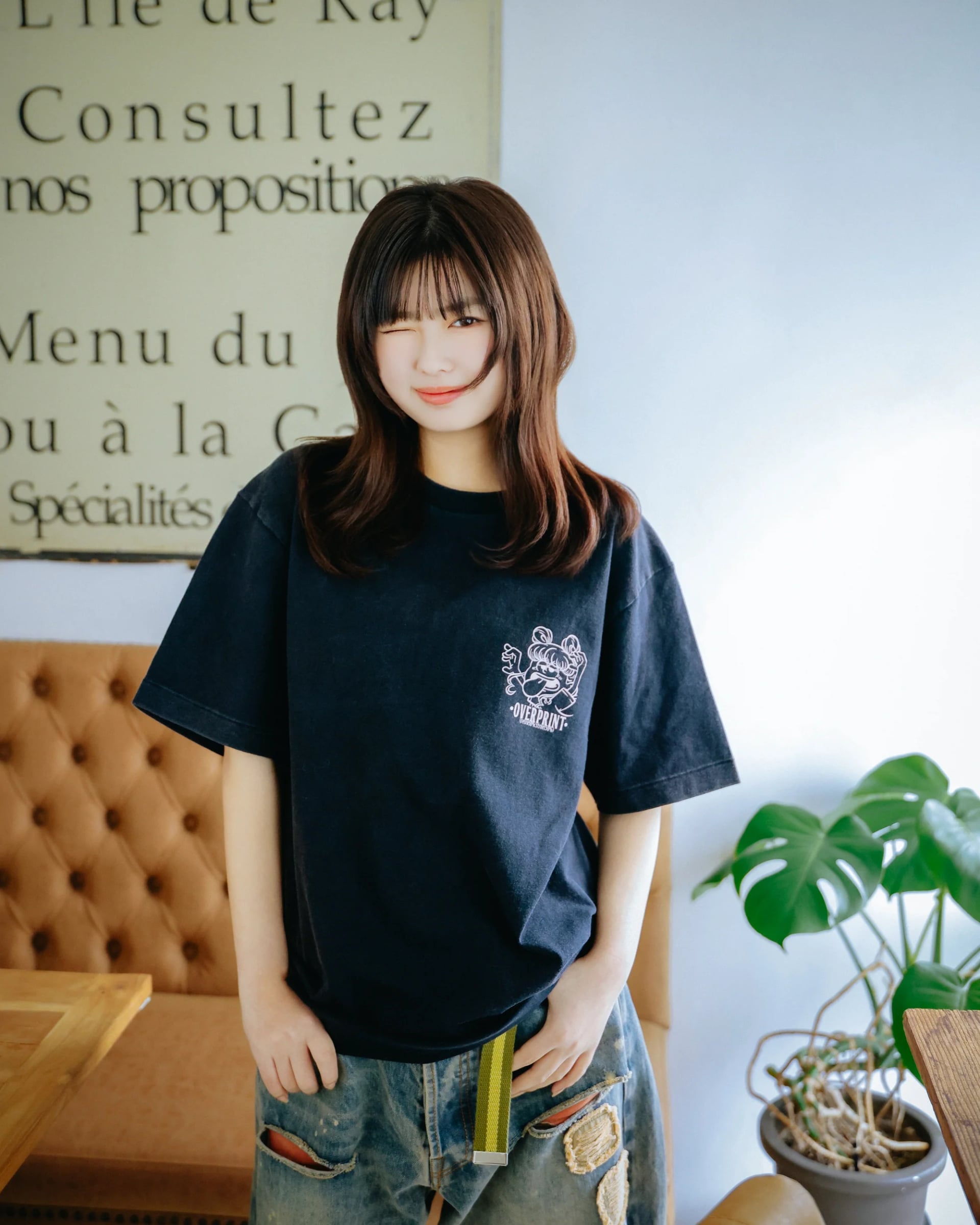Peek a boo Tee - 260317_OP_00056_A.jpg