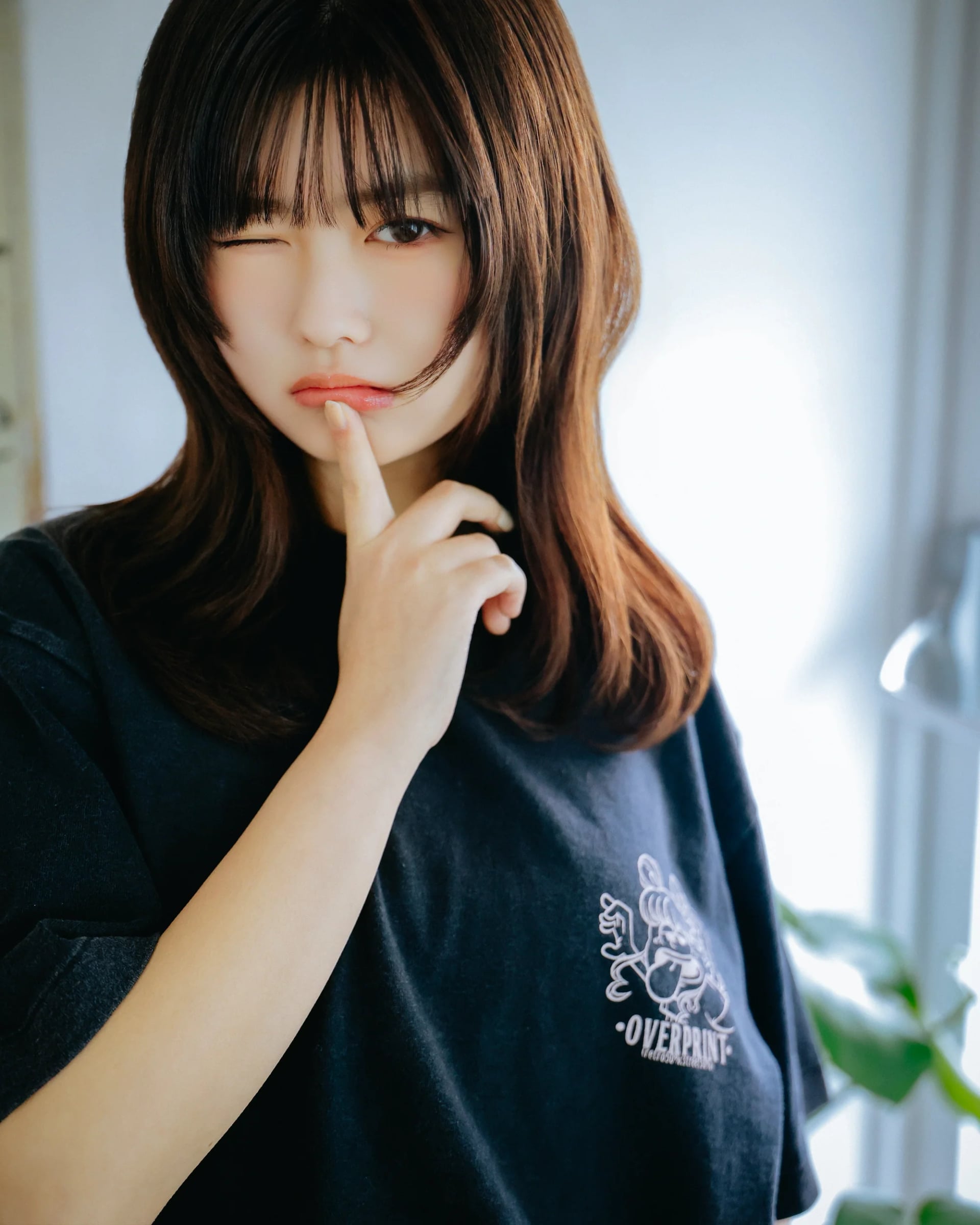 Peek a boo Tee - 260317_OP_00070_A.jpg