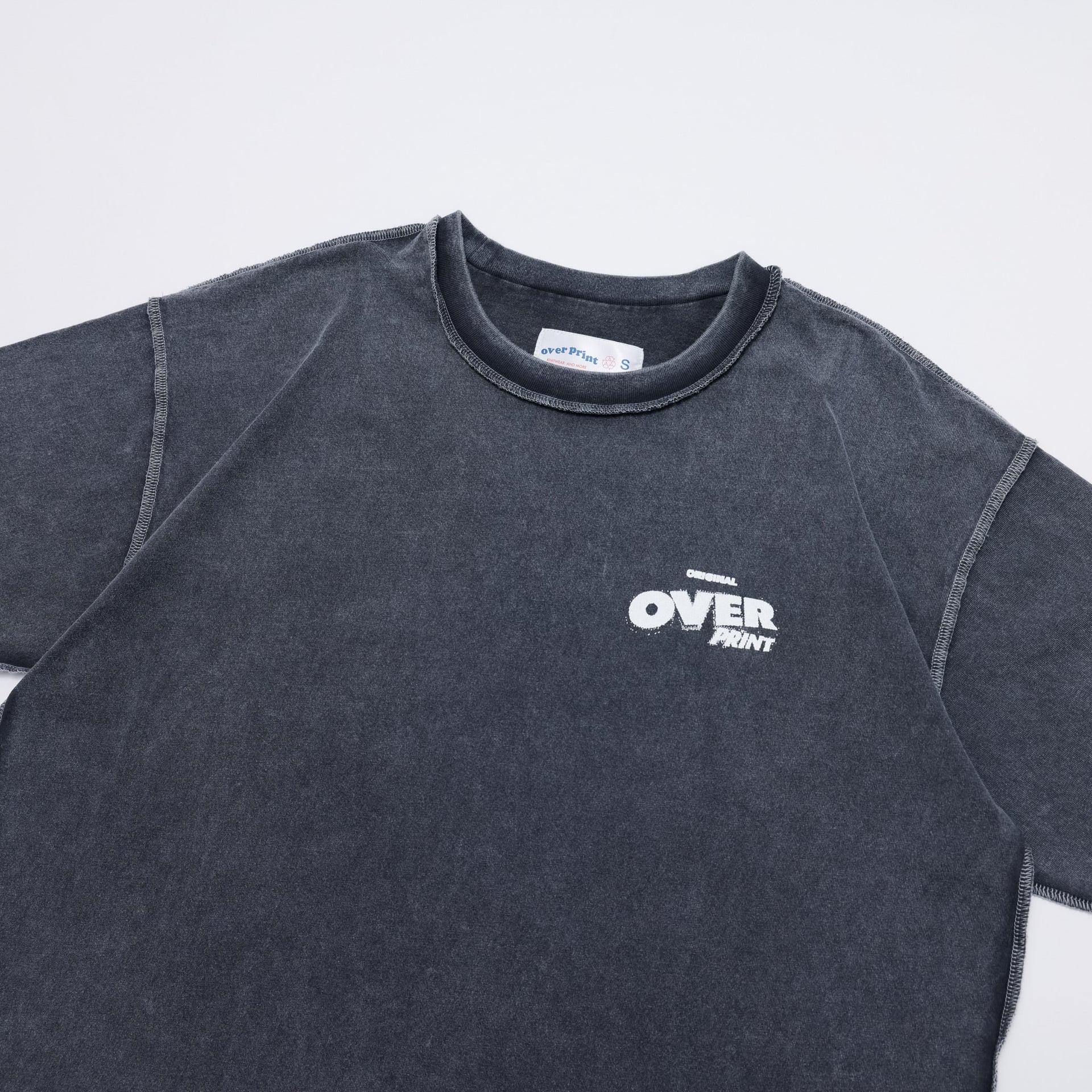 small logo Tee pigment - 260411_OP_00094.jpg