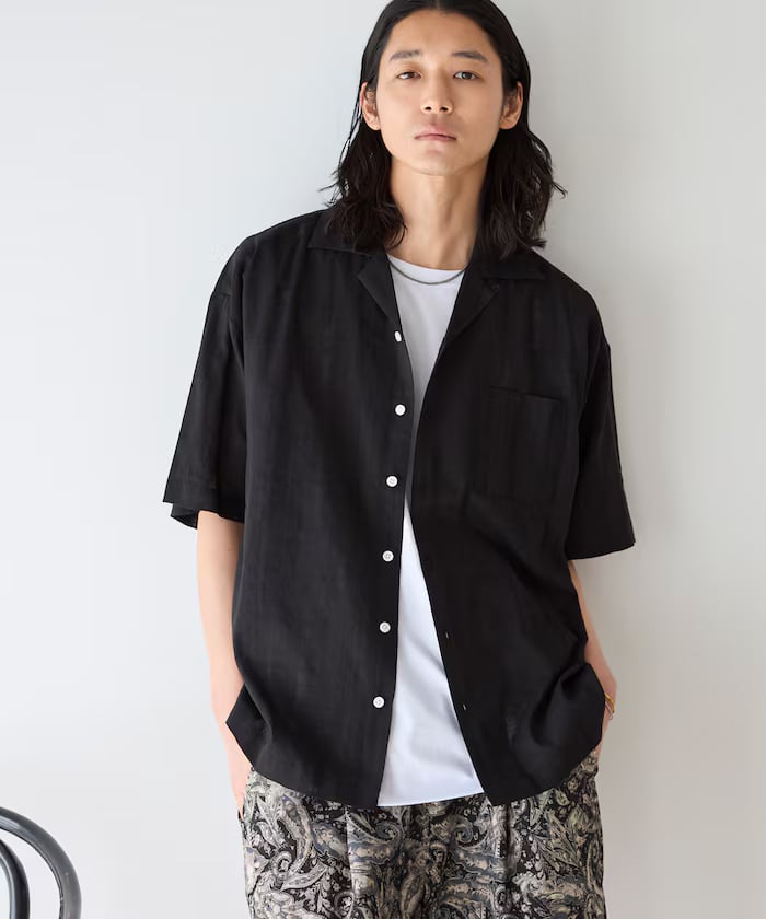 ブラック