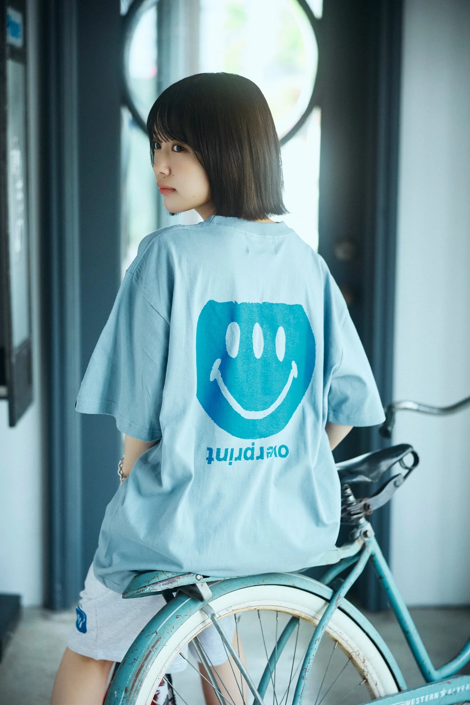 ICONIC TEE - 55722CED-8429-4C34-BCCB-70FB63F91552.jpg