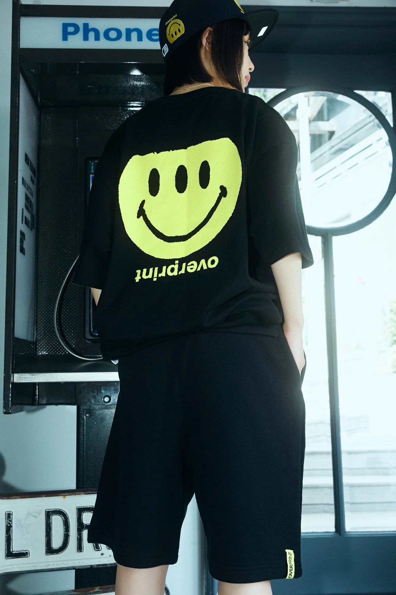 ICONIC TEE - E15A673A-73DA-4FB9-A7A7-4EF7A60B8B40.jpg
