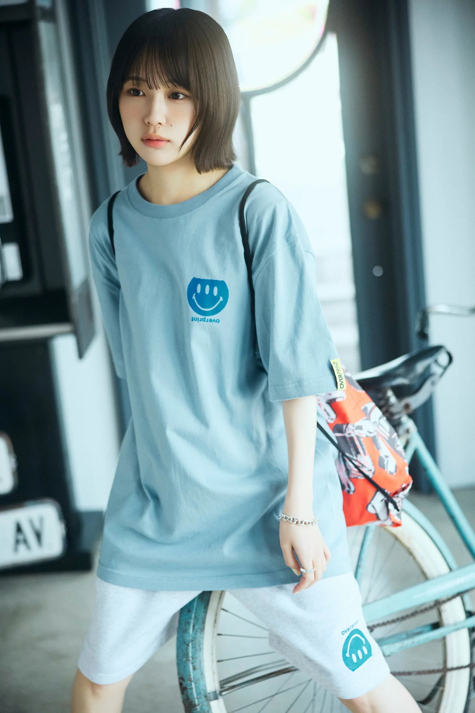 ICONIC TEE - F11E10BB-D7E0-4C49-AC78-080A7C0533EC.jpg