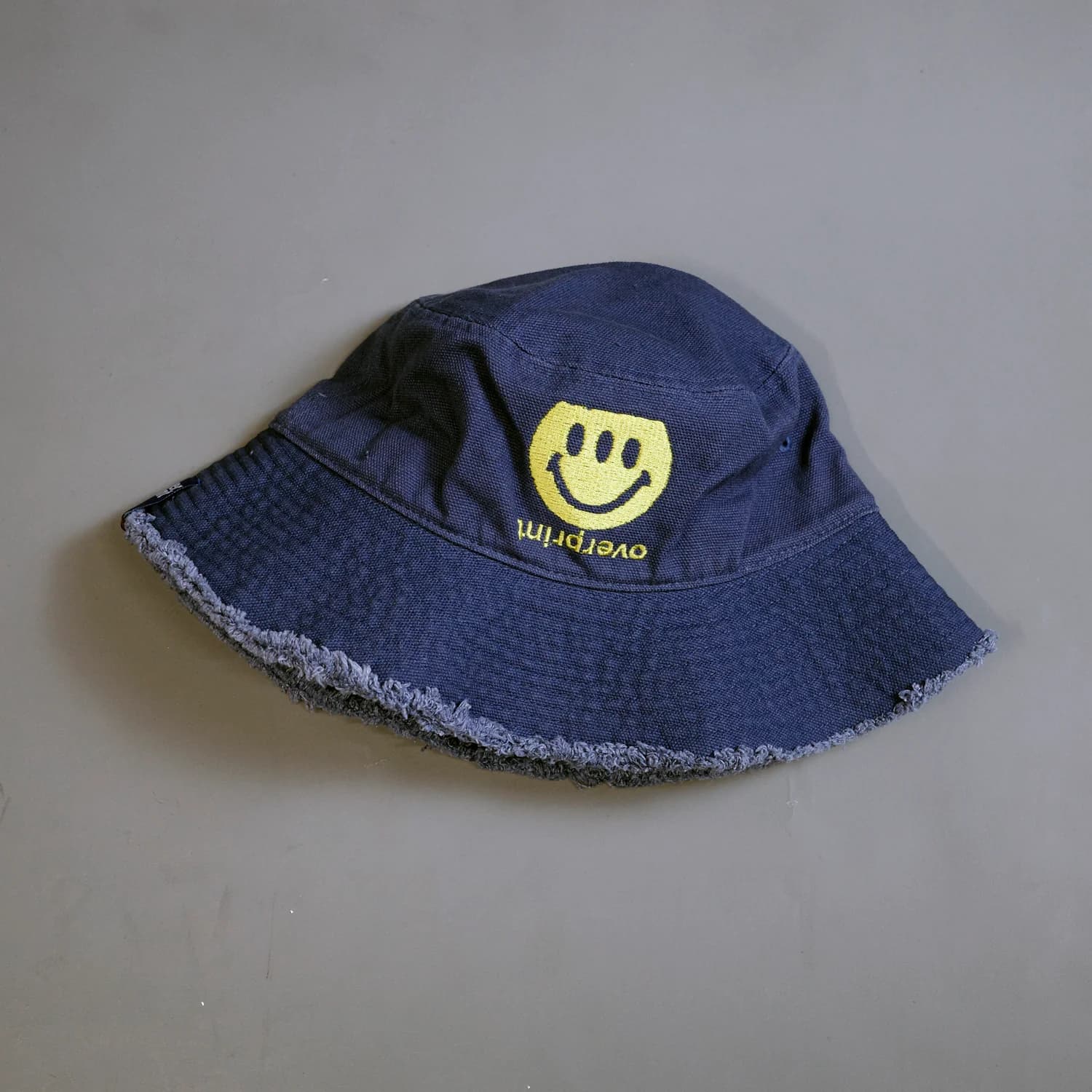 ICONIC Fringe Bucket Hat - R005979.jpg