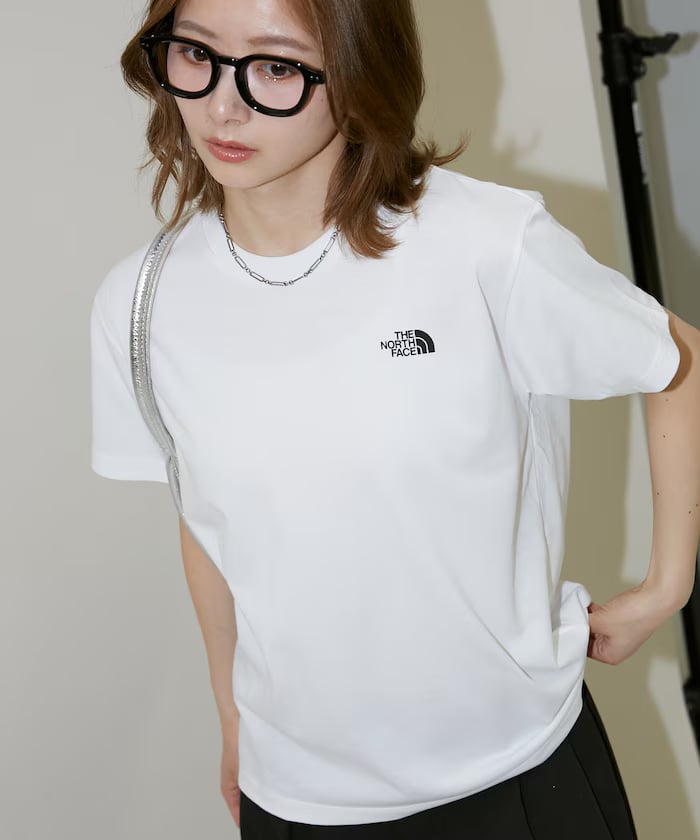 item69deeee60b782.jpg